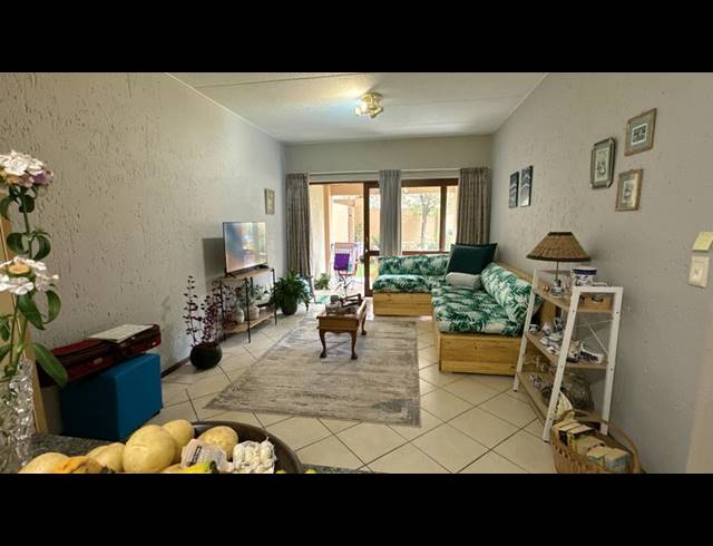 1 BEDROOM PROPERTY TO RENT IN FOURWAYS